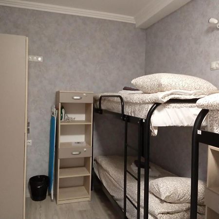 Hostel "Гном & Gnome" Lviv Exterior photo