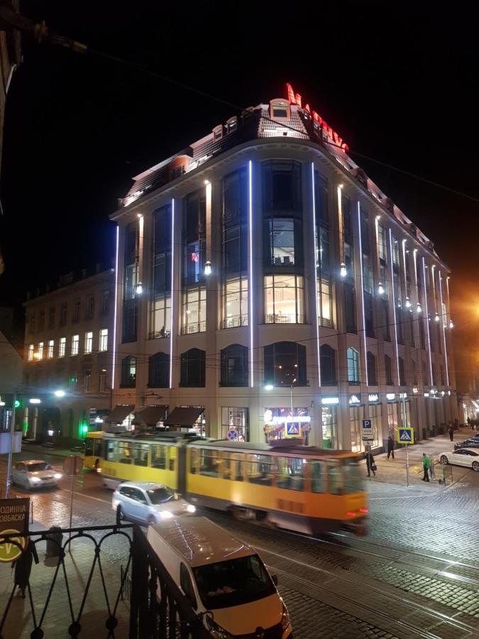 Hostel "Гном & Gnome" Lviv Exterior photo