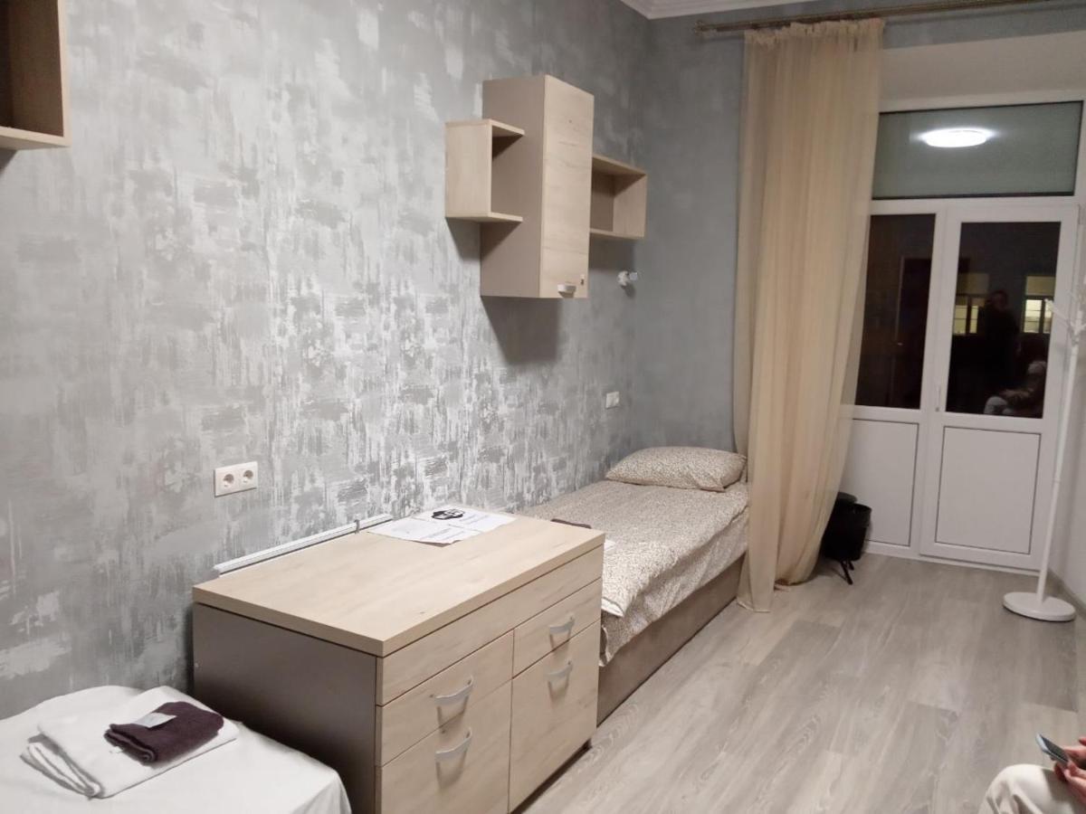 Hostel "Гном & Gnome" Lviv Exterior photo